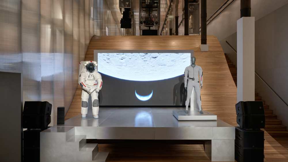 Prada, Axiom Space