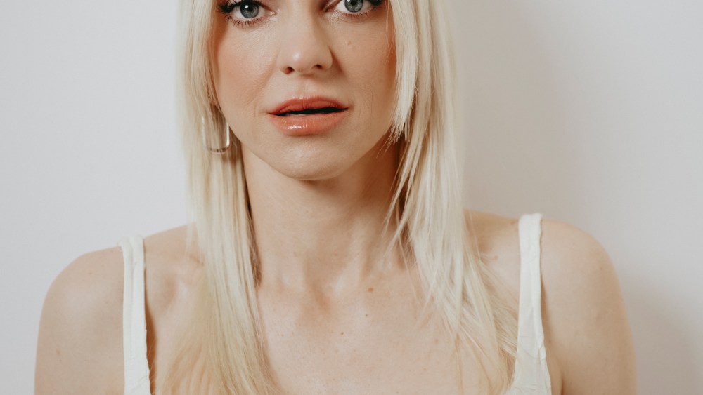 Anna Faris: 'I Was Convinced That I Was Going to Be Framed for Murder'