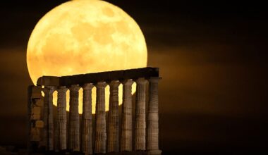 The Blue Moon rises over the Temple of Poseidon on Cape Sounion near Athens, Greece, 31 May 2026. Photo by Costas Baltas/Anadolu via Getty Images