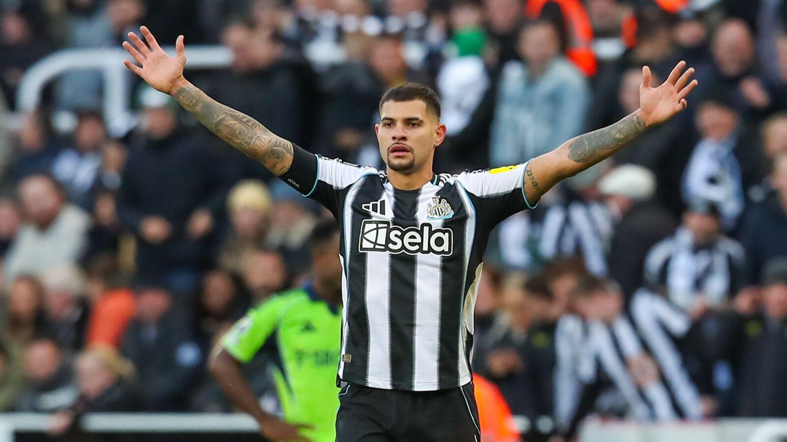 Arsenal transfers: Gunners set to 'approach' Newcastle over signing leading star in £160m double deal