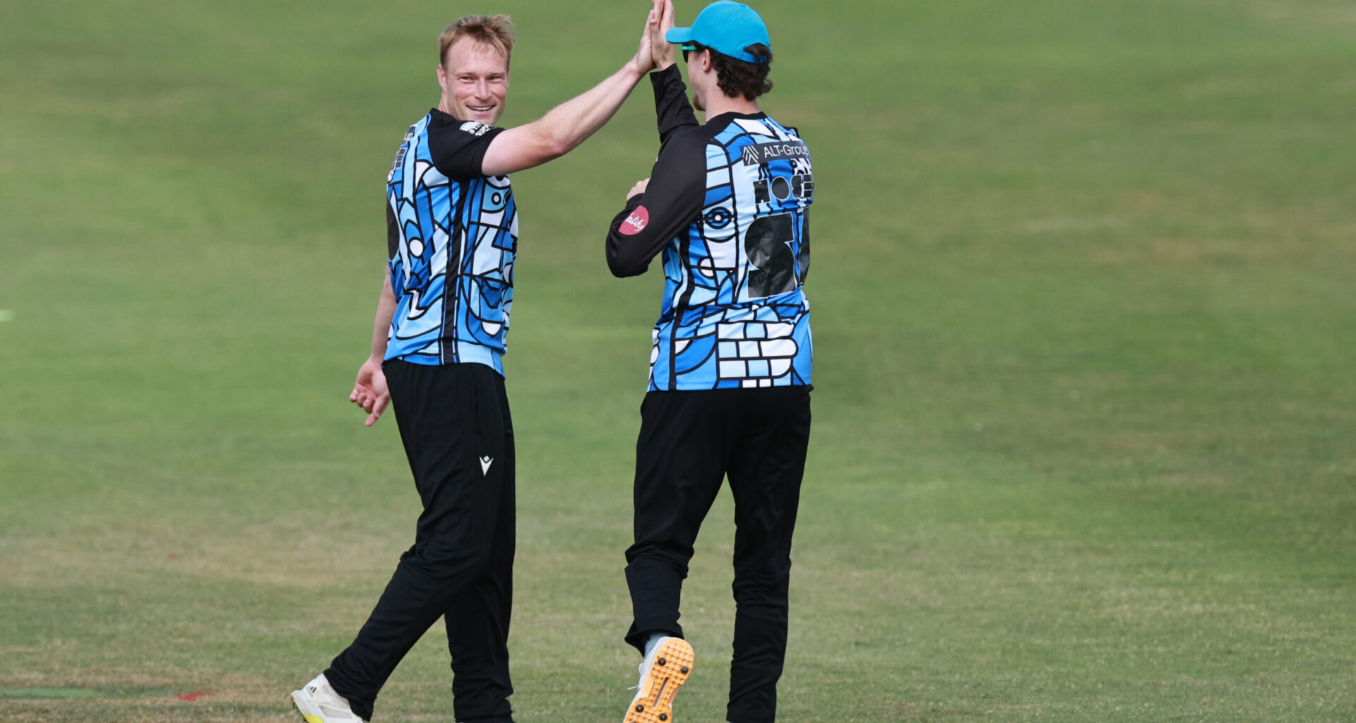 Star man Waite on “proud” day for Worcestershire