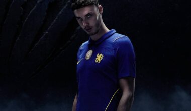 Gallery: New home kit honours the lion’s reign at Chelsea | News | Official Site