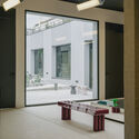 © Jean Baptiste Thiriet Yard House / Exbrayat Enrico architectes - Interior Photography, Lighting, Glass, Beam