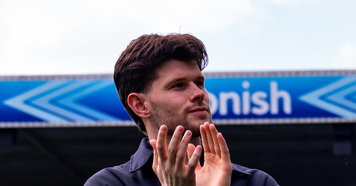 Illan Meslier to leave Leeds United