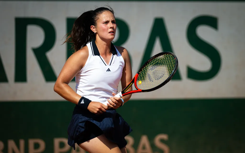 Daria Kasatkina playing tennis