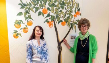 New town mural inside GAIL’s celebrates Newbury’s rich history of Michael Bond and Paddington