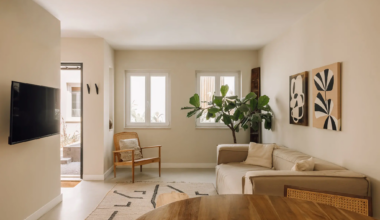 You get 12 courtyard units for one with this Lisbon listing