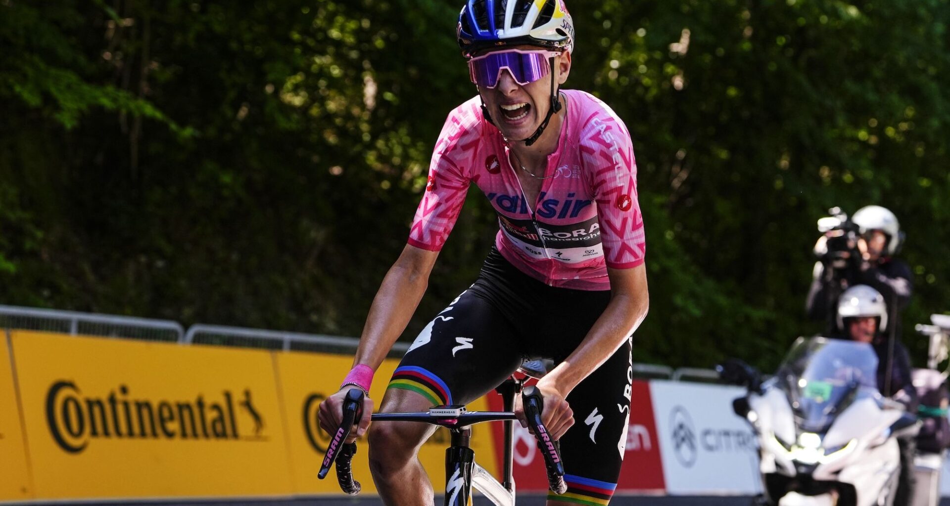 'We’re confident to bring the maglia rosa home' – Lorenzo Finn sets up solid lead ahead of Giro Next Gen finale