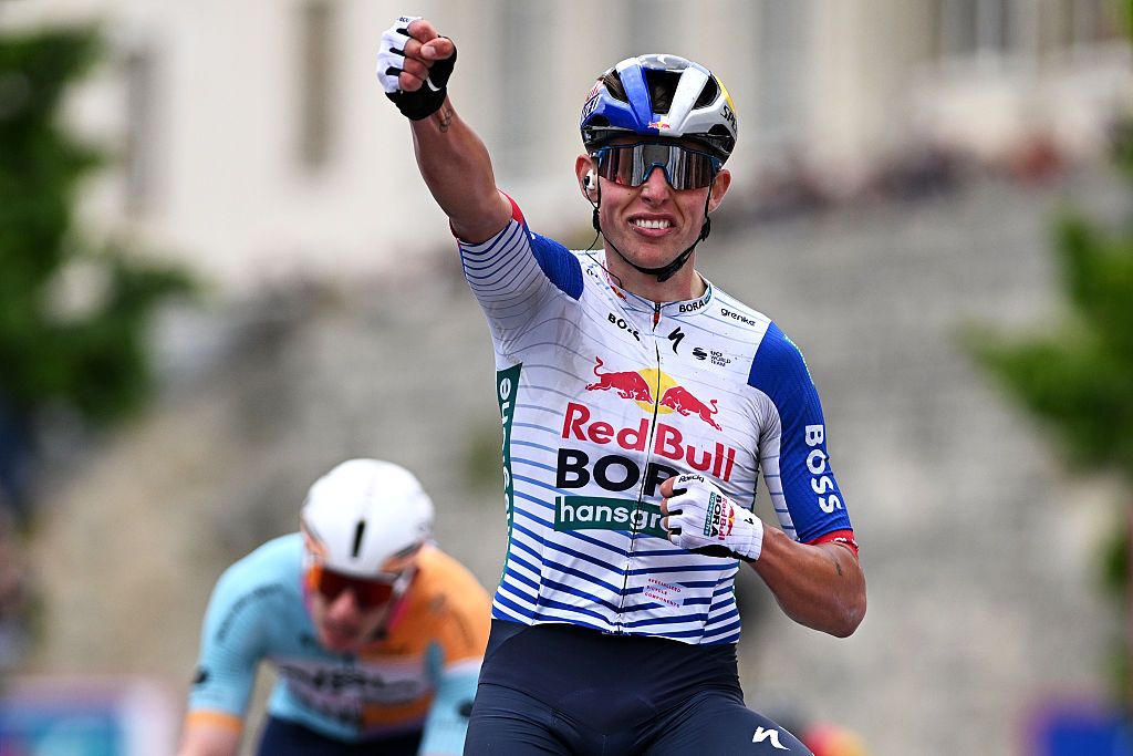 LAON, FRANCE - MAY 20: Laurence Pithie of New Zealand and Team Red Bull - BORA - hansgrohe celebrates at finish line as stage winner during the 70th 4 Jours de Dunkerque 2026, Stage 1 a 177.3km stage from Lagny-le-Sec to Laon on May 20, 2026 in Laon, France. (Photo by Luc Claessen/Getty Images)