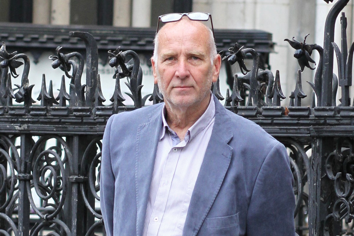 Gary Pammen: Psychic poet ordered to pay £216k bill after losing fight with sister over inheritance