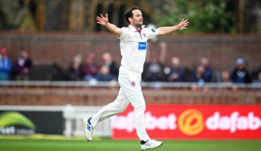 Somerset on top after day two at Trent Bridge