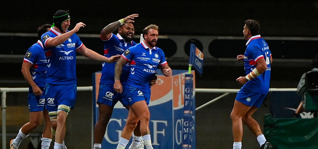 Stuart Hogg back in the saddle after 5-month break