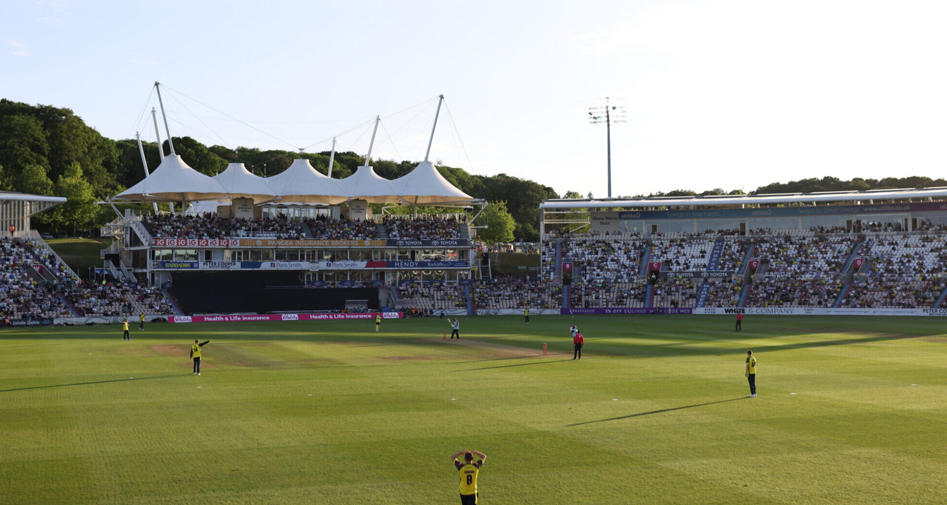 Live: South Coast scorcher as Yorkshire's men and women in Blast action