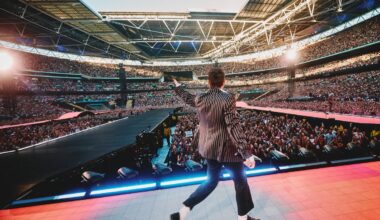 Wembley Stadium relaxes rules for Harry Styles gig during 33C heatwave - London Evening Standard