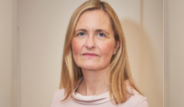 NHS AI scribe rollout should include national oversight, report finds