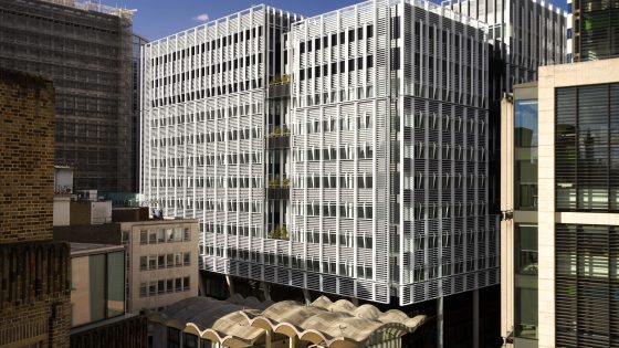 Allies and Morrison completes new headquarters building in Square Mile