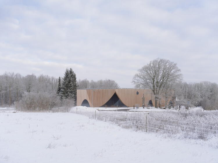 Ishøj Theater / Svendborg Architects + Wohlert Arkitekter - Image 1 of 30