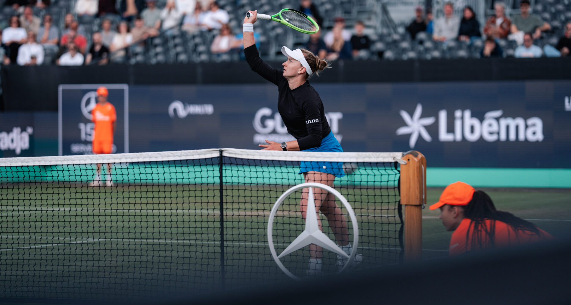 Krejcikova tops Linette in 's-Hertogenbosch; into first WTA final since 2024