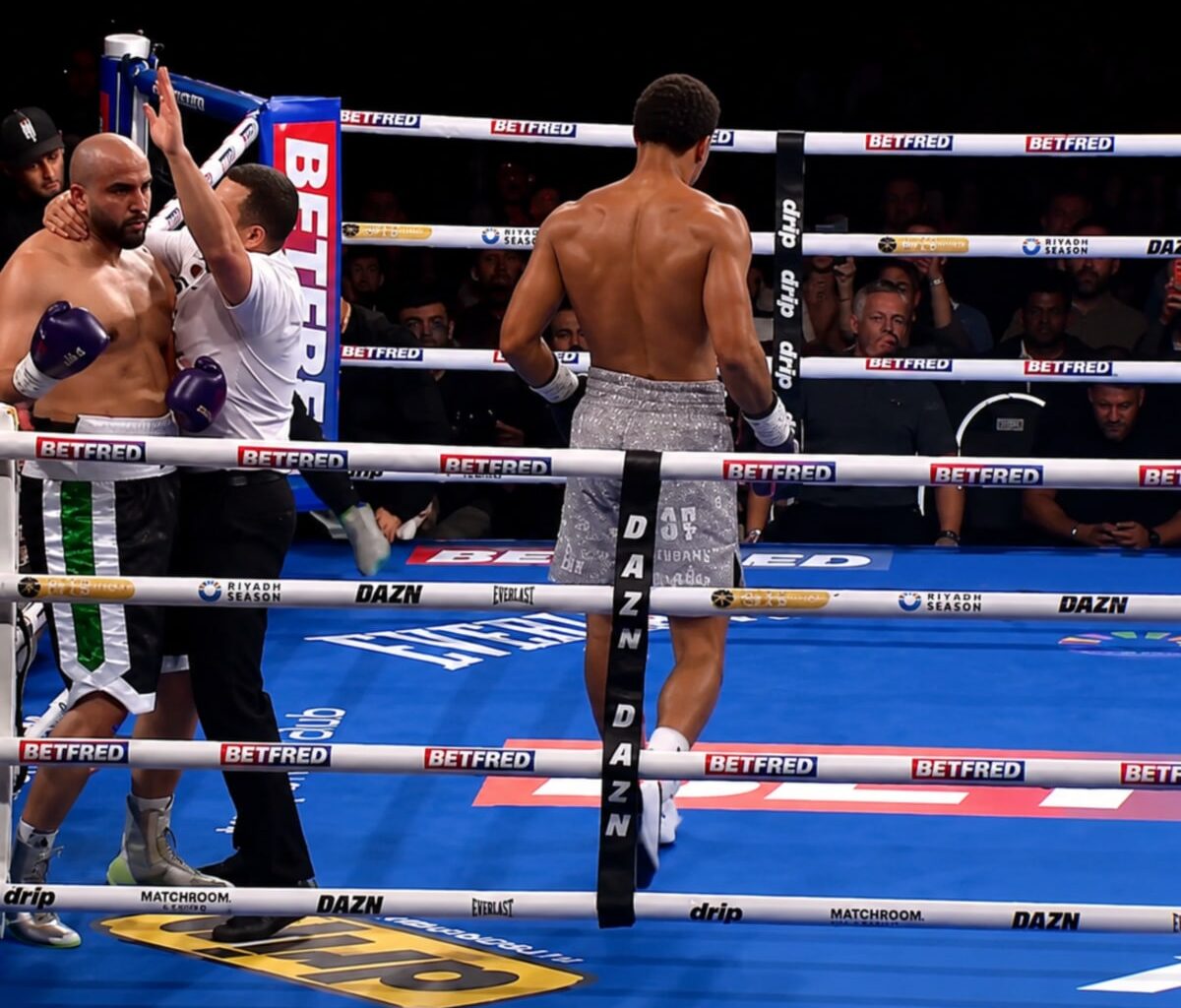 Image: Leo Atang Stops Fouad Shaili In Opening Round To Stay Unbeaten