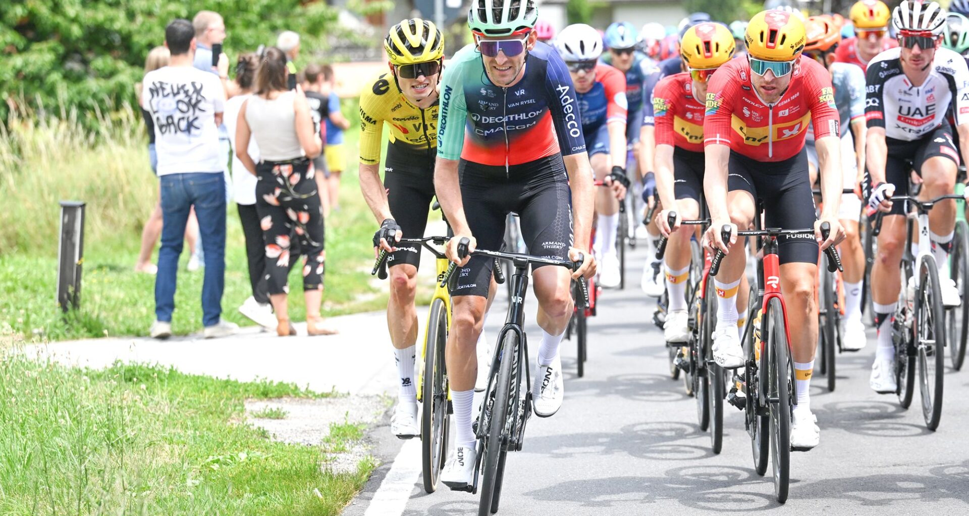 'I hope to be at the start of the Tour de France if this week goes well' – Tiesj Benoot finally makes his Decathlon-CMA CGM debut at the Tour de Suisse