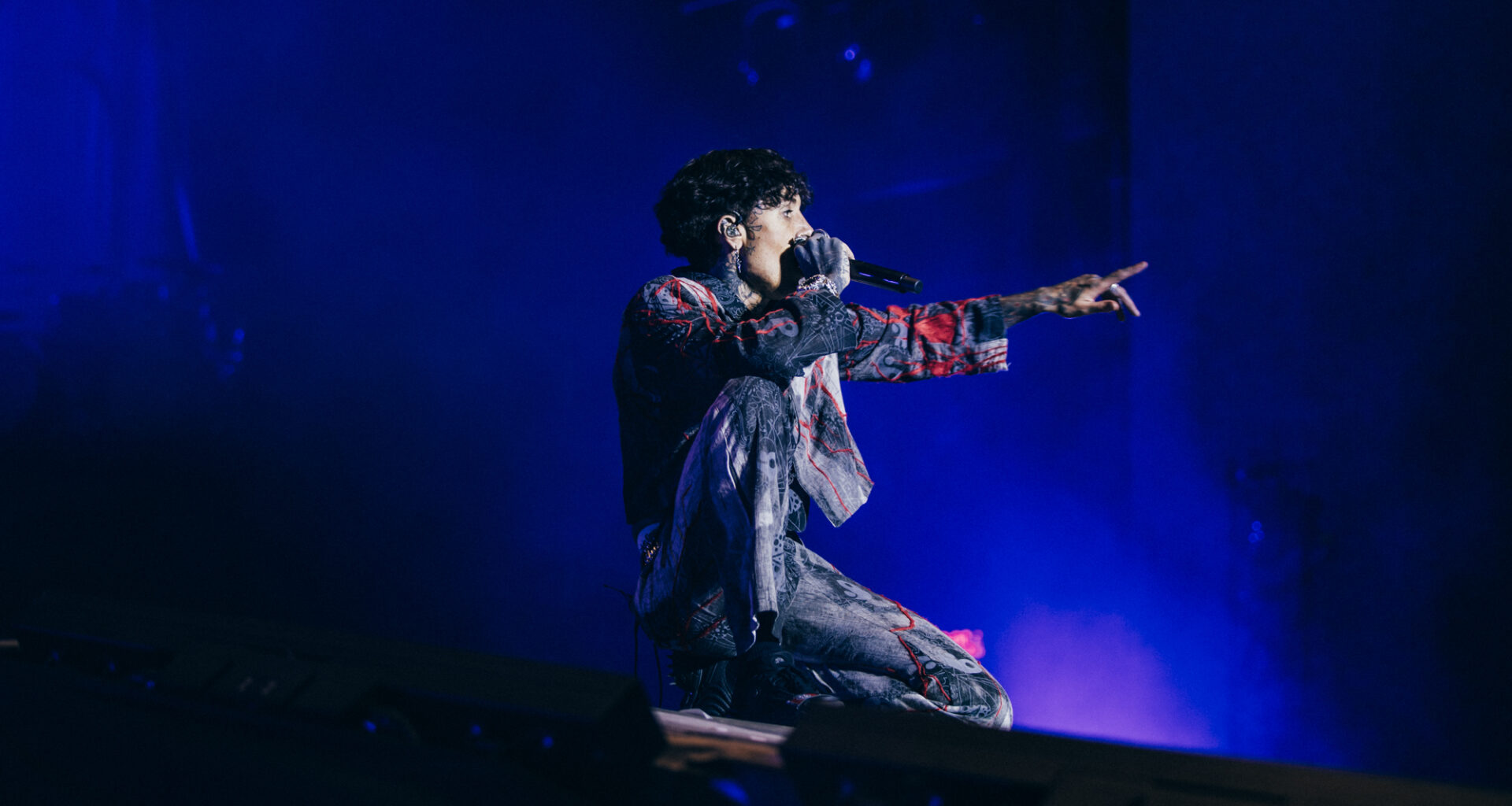 Watch Bring Me The Horizon play 'Antivist' with Lorna Shore's Will Ramos at Hellfest