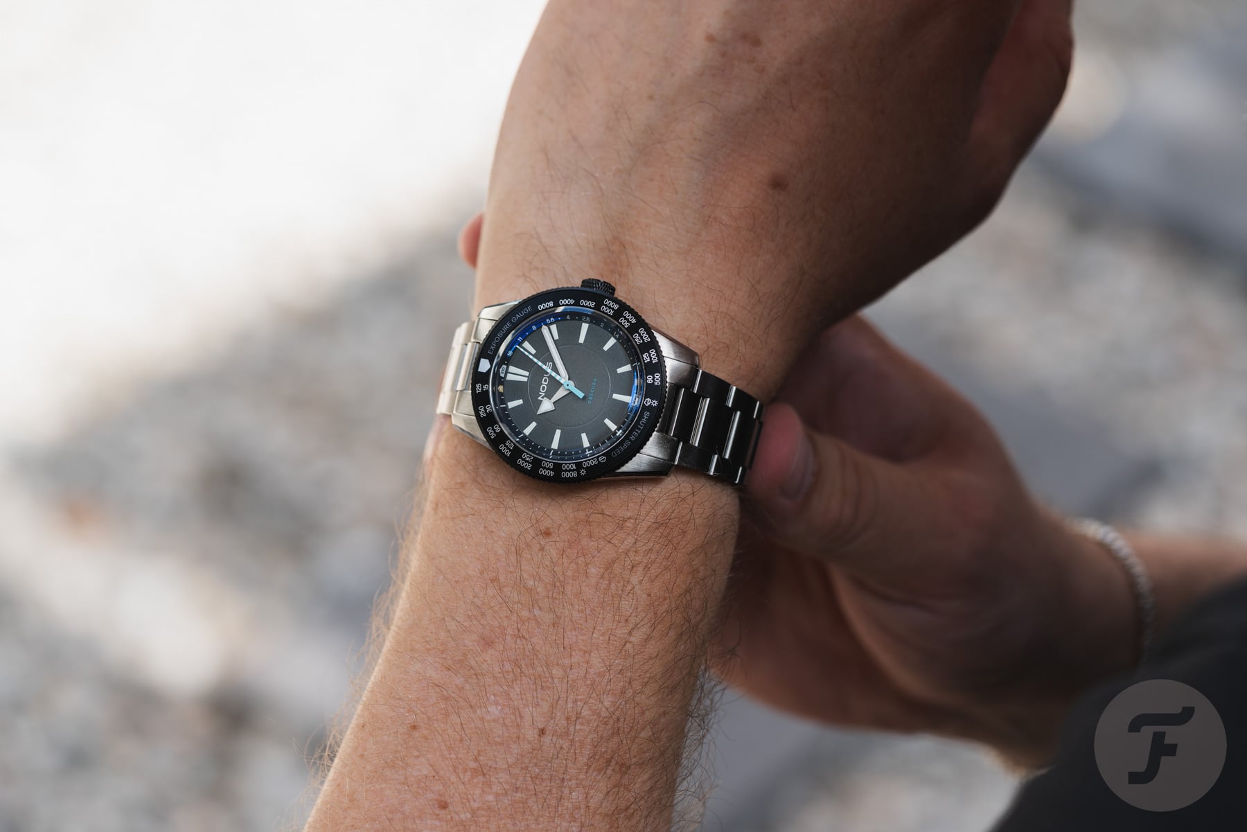 Nodus Obscura II on wrist