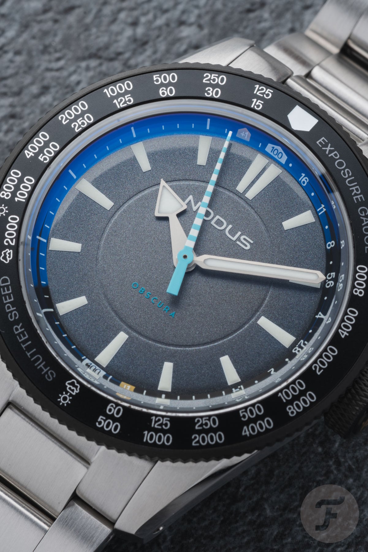 Nodus Obscura II dial up close