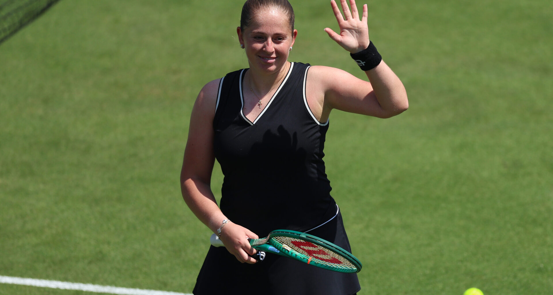 Former champ Ostapenko routs Sonmez to reach third Eastbourne semifinal