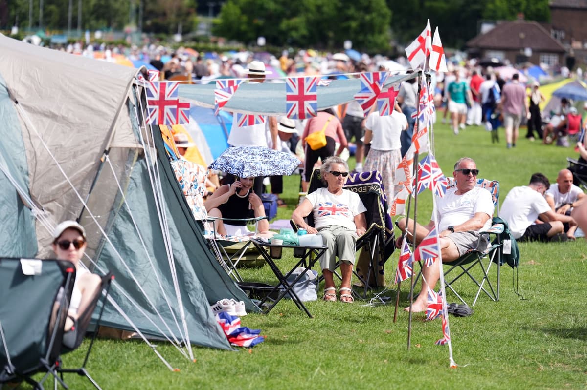 Thousands join Wimbledon queue ahead of first day's play at SW19 - live - London Evening Standard