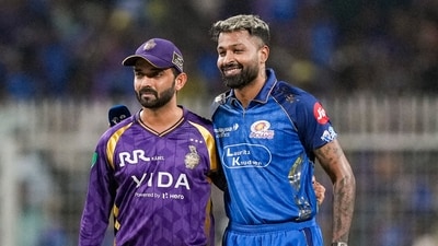 Mumbai Indians' captain Hardik Pandya, right, and Kolkata Knight Riders' captain Ajinkya Rahane during an IPL 2026 clash (PTI)