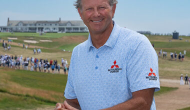 A past Shinnecock winner surveys the scene