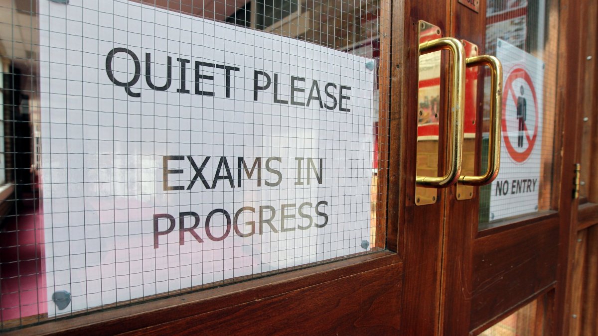 File photo dated 02/03/12 of an exam in progress at Pittville High School, Cheltenham. More than three in four (77%) teachers and school leaders said there had been mental health issues related to exam anxiety among their Year 11 pupils this academic year, according to a poll, conducted for the Association of School and College Leaders (ASCL). Issue date: Wednesday August 21, 2024. PA Photo. The poll also found that nearly two in three (65%) school staff said GCSE pupils had not attended class this year due to exam anxiety, and more than one in four (28%) reported that Year 11 pupils had been withdrawn from GCSE exams due to exam anxiety. See PA story EDUCATION Exams. Photo credit should read: David Davies/PA Wire