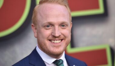 Twin Peaks star Owain Rhys Davies dies suddenly aged 44