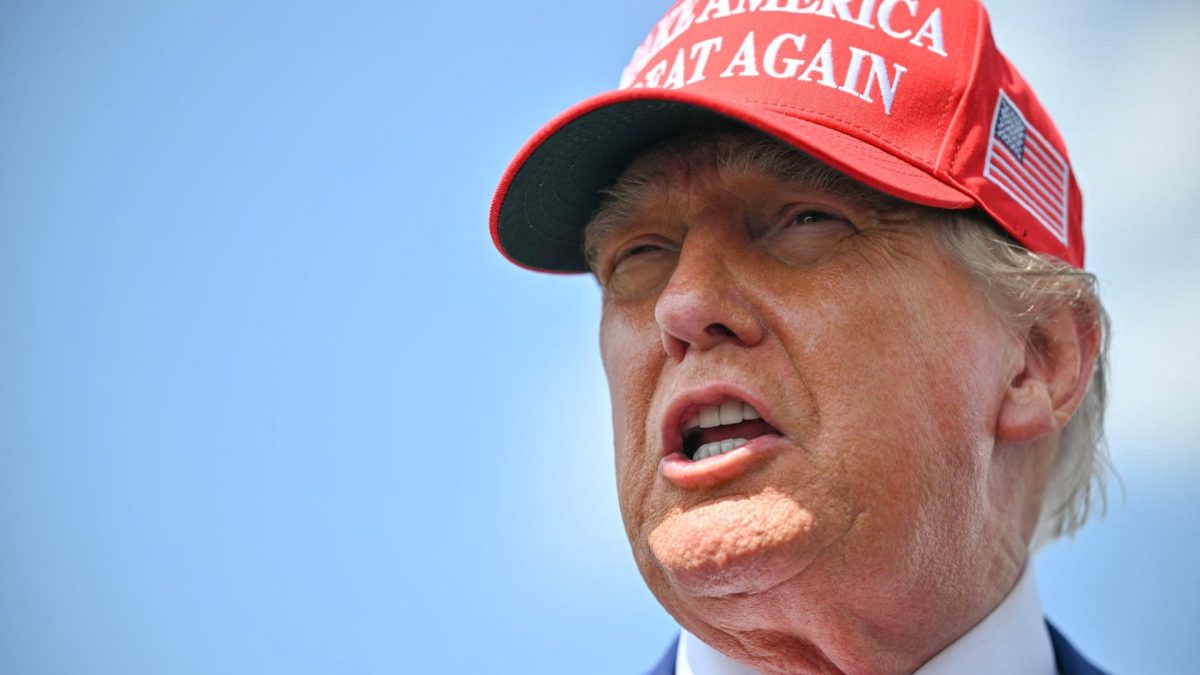 US President Donald Trump speaks to the press upon arrival at Morristown Municipal Airport in Morristown, New Jersey, on June 20, 2025. Trump is heading to his Bedminster golf resort for a MAGA Inc. fundraising dinner. (Photo by Mandel NGAN / AFP) (Photo by MANDEL NGAN/AFP via Getty Images)