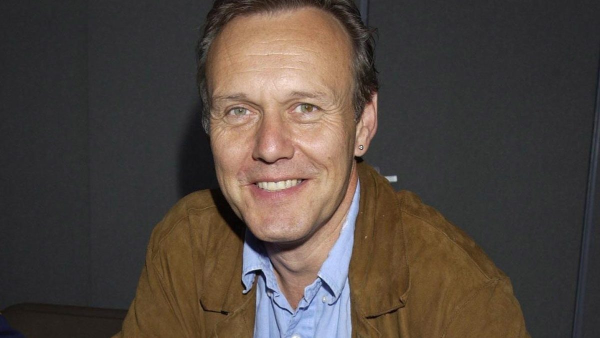 File photo dated 05/10/03 of Actor Anthony Head, who plays Rupert Giles in the TV series Buff The Vampire Slayer, during a signing session at the Collectormania 4 film festival and collector's fair held at the Centre:MK, Milton Keynes. Actor Anthony Head, best known for his roles in Buffy The Vampire Slayer and Ted Lasso, has died at the age of 72, his daughters said in a statement to the Press Association. Issue date: Friday June 05, 2026. PA Photo. Photo credit should read: Yui Mok/PA Wire