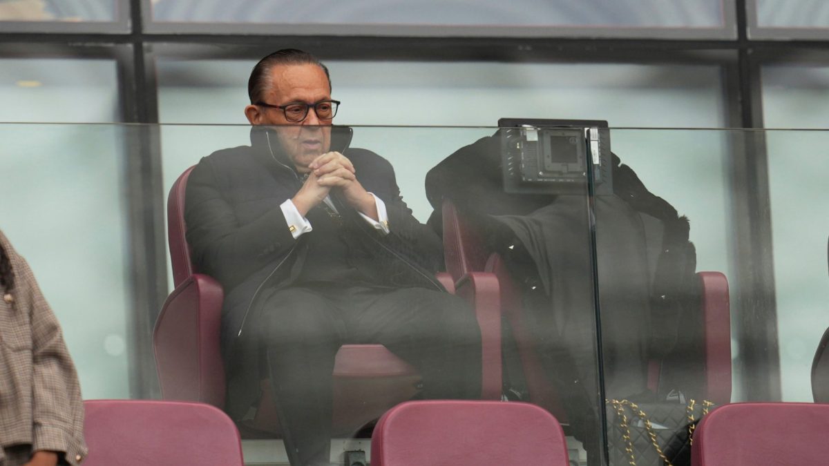 FILE - West Ham United chairman David Sullivan watches the English Premier League soccer match between West Ham United and Crystal Palace at the London Stadium in London, Saturday, Sept. 20, 2025. (AP Photo/Kin Cheung, File)