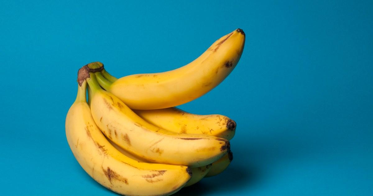 This is how many times a week men should get morning erections, according to age
