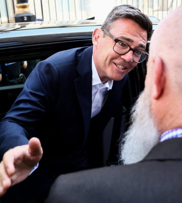 Newly elected Makerfield MP and former Greater Manchester Mayor Andy Burnham arrives at Derby Gate by the Houses of Parliament, following Britain's Prime Minister Keir Starmer's announcement of the timeline for his resignation, in London, Britain, June 22, 2026. REUTERS/Jack Taylor TPX IMAGES OF THE DAY