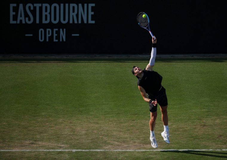 Tennis - Eastbourne Open - Devonshire Park Lawn Tennis Club, Eastbourne, Britain - June 26, 2026 Britain's Jack Draper in action during his semi-final match against France's Ugo Humbert REUTERS/Isabel Infantes