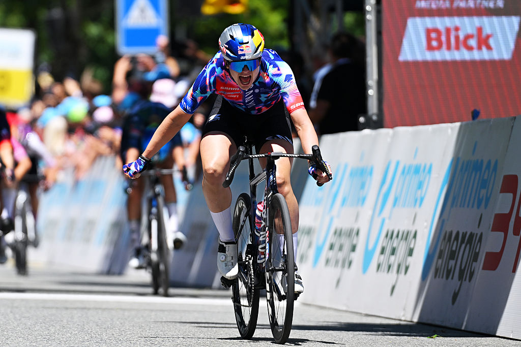 Tour de Suisse Women stage 3: Zoe B&auml;ckstedt wins