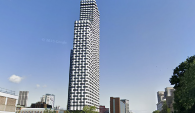 Three out of four cycle storage hubs inaccessible at “car-free” tower block, forcing residents to leave bikes on the street - Cycling News | Bike Reviews