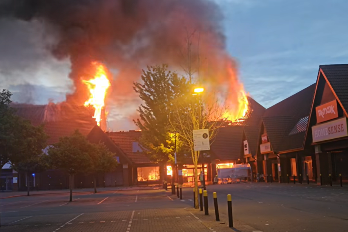 Thurmaston shopping centre fire latest: Roof collapses in huge blaze in Leicestershire