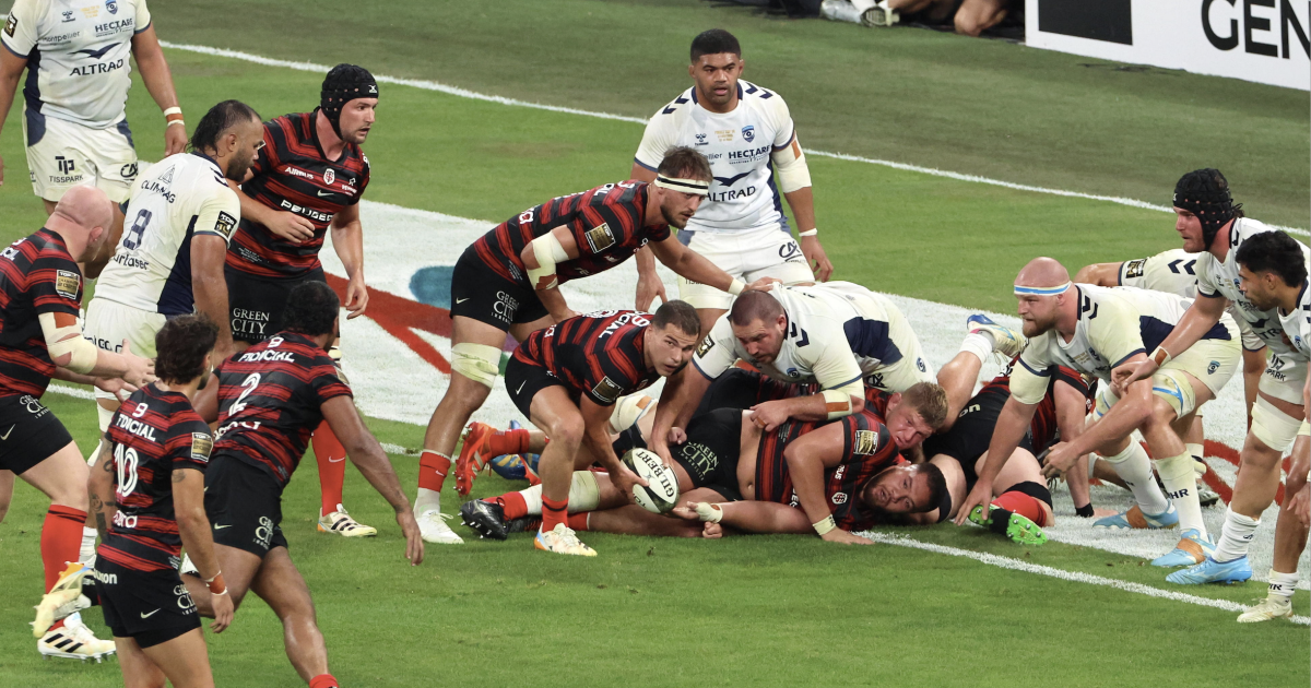 Stade Toulousain crowned Top 14 champions for 25th time after storm delay