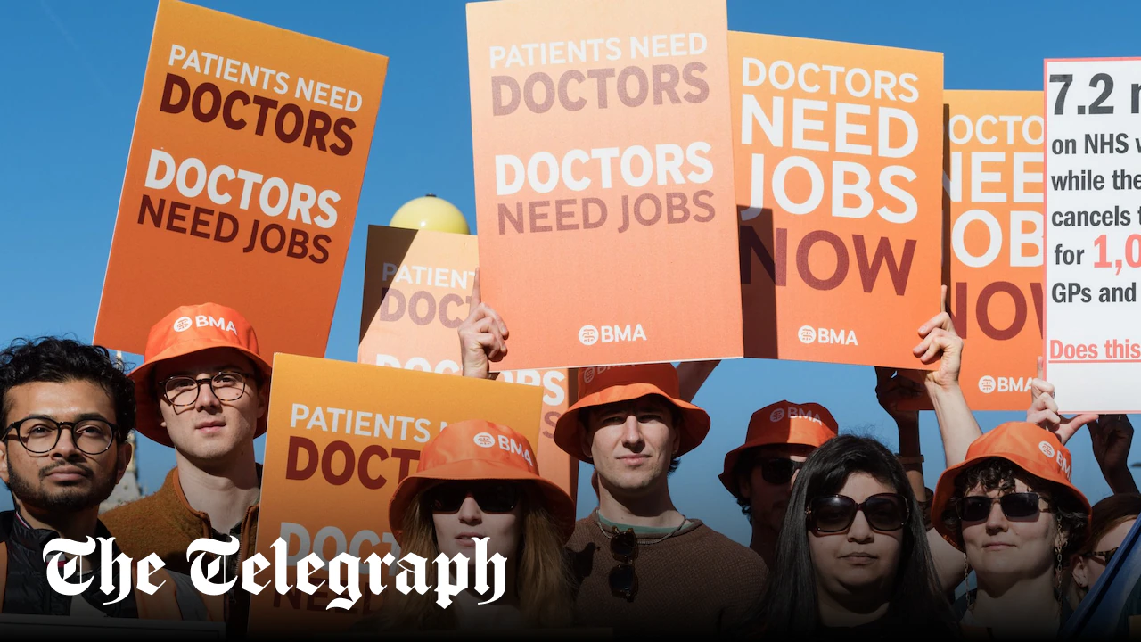 Junior doctors’ pay to hit £100k in deal to end strikes