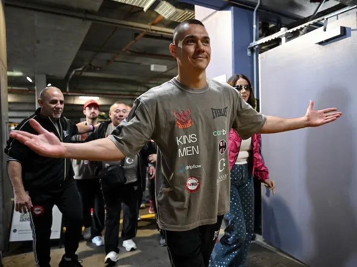 Tszyu happy under Fenech, aims to stop Spence quicker than Crawford