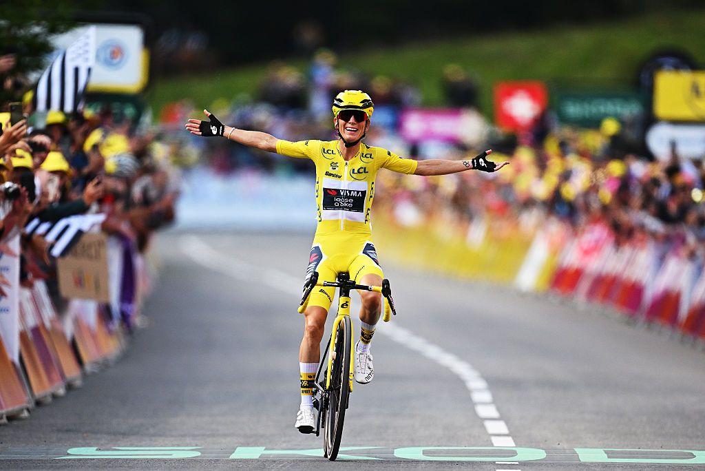 2025 Tour de France Femmes: Pauline Ferrand-Pr&eacute;vot claims the final stage and overall victory