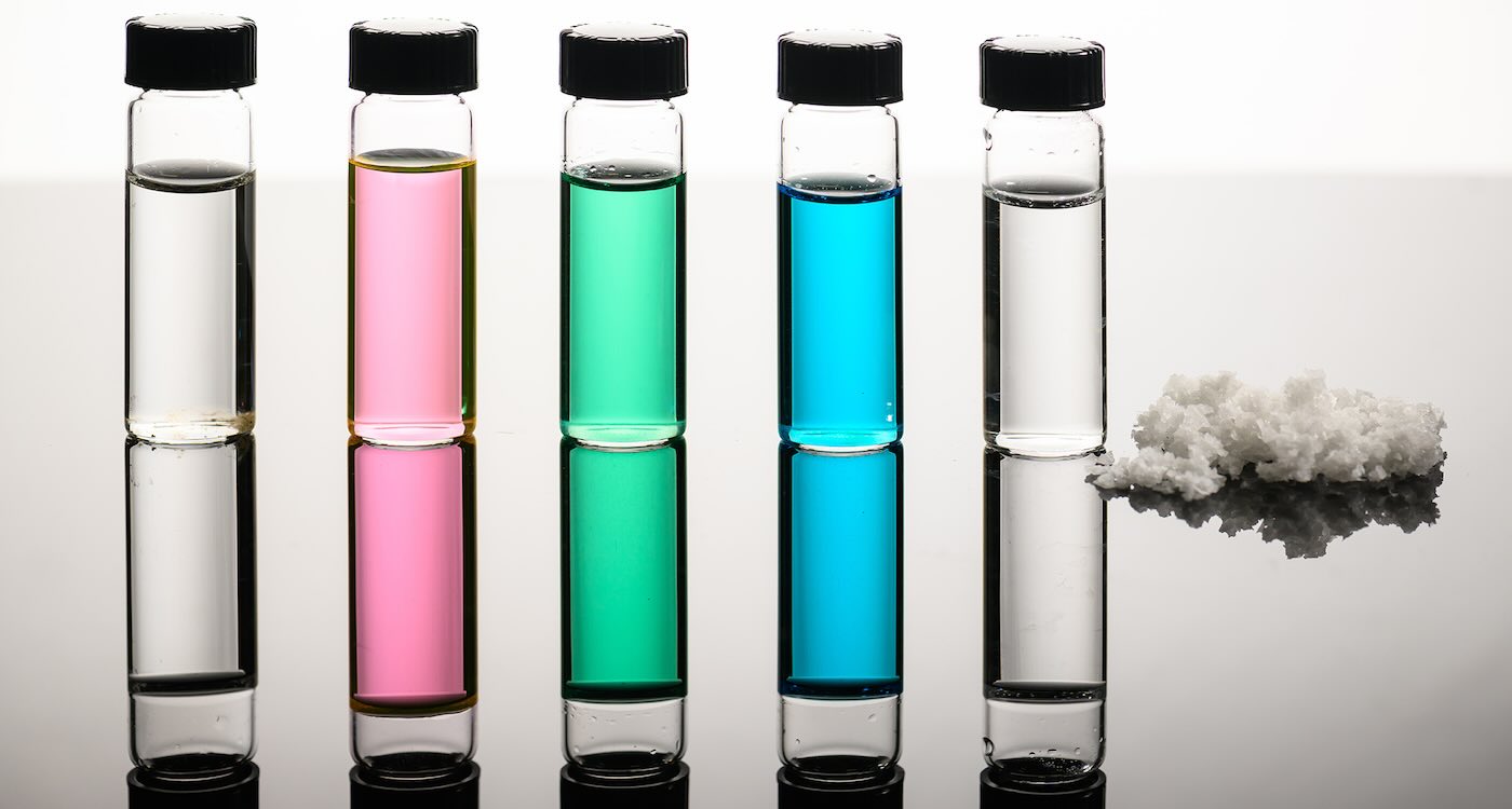 New Solar Method Turns Ocean Into Drinking Water, While Extracting Valuable Lithium Without Waste