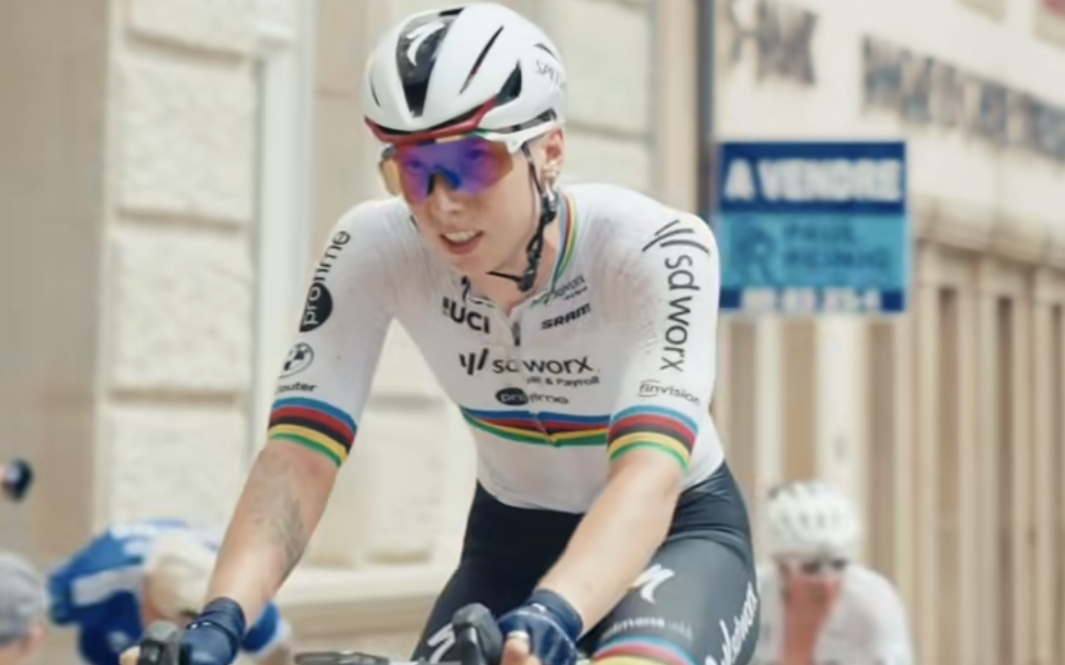 Lorena Wiebes (SD Worx-Protime) wins 2026 Eislek Gravel Luxembourg in the rainbow jersey as Gravel World Champion