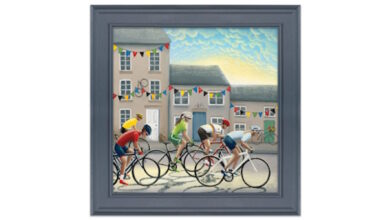 Artist appeals for help to recover stolen £7,000 original painting
