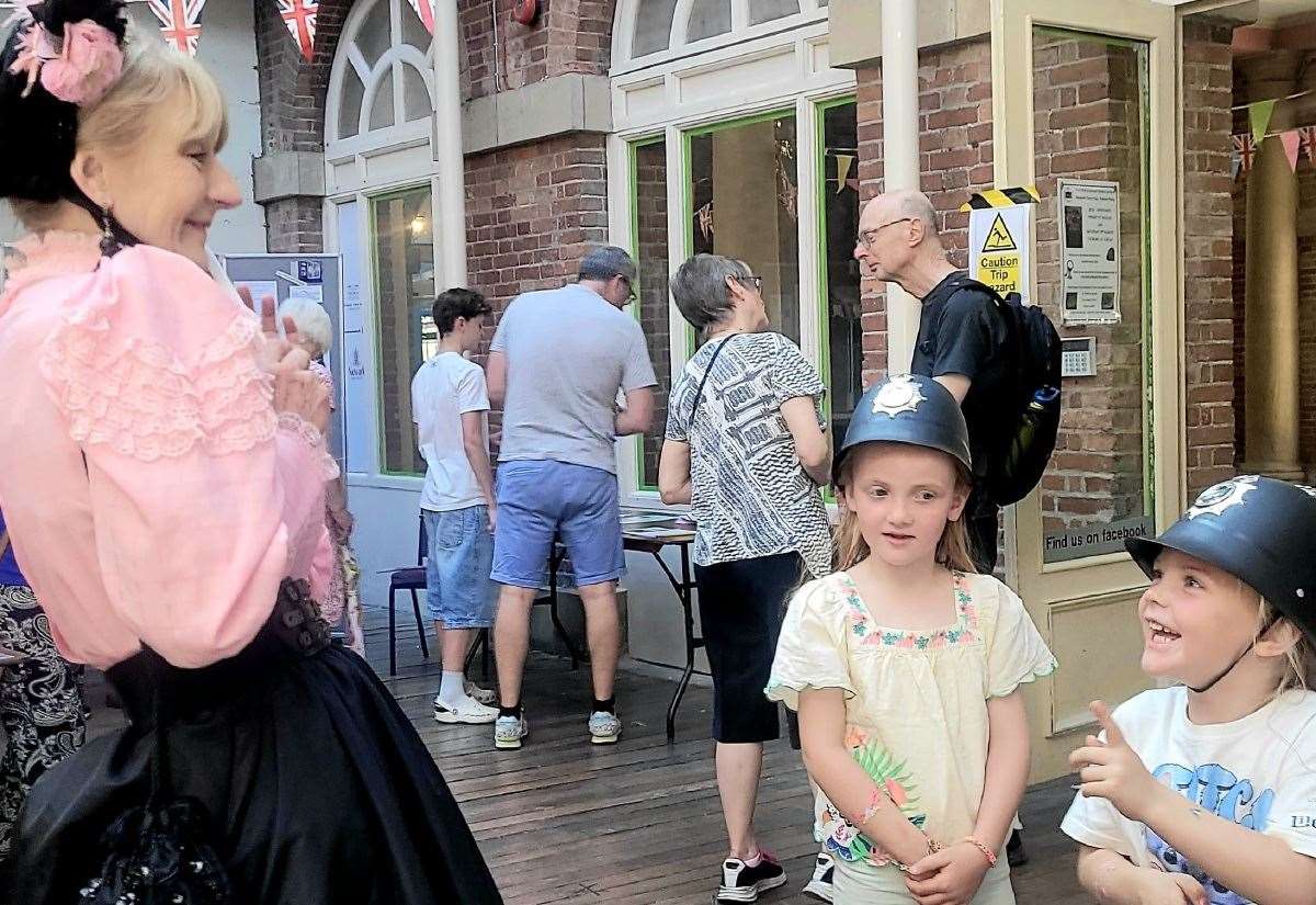 Newark Town Hall Museum and Art Gallery to extend opening hours